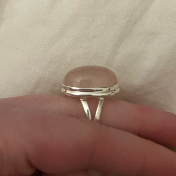 Rose Quartz Sterling Silver Ring - Picture 3 of 4